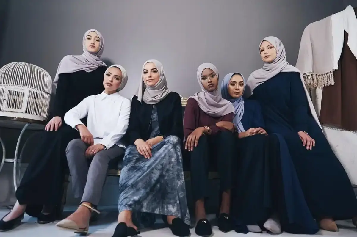 HijabHoojup: a fusion of cultures